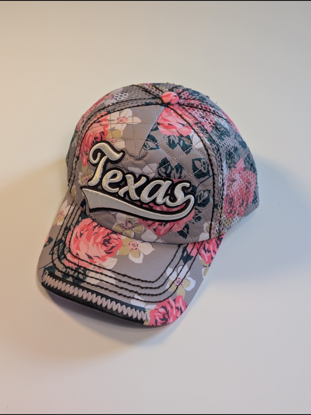 Robin Ruth Texas Hat Floral Quilted Trucker Cap Gray Pink Roses New Snapback